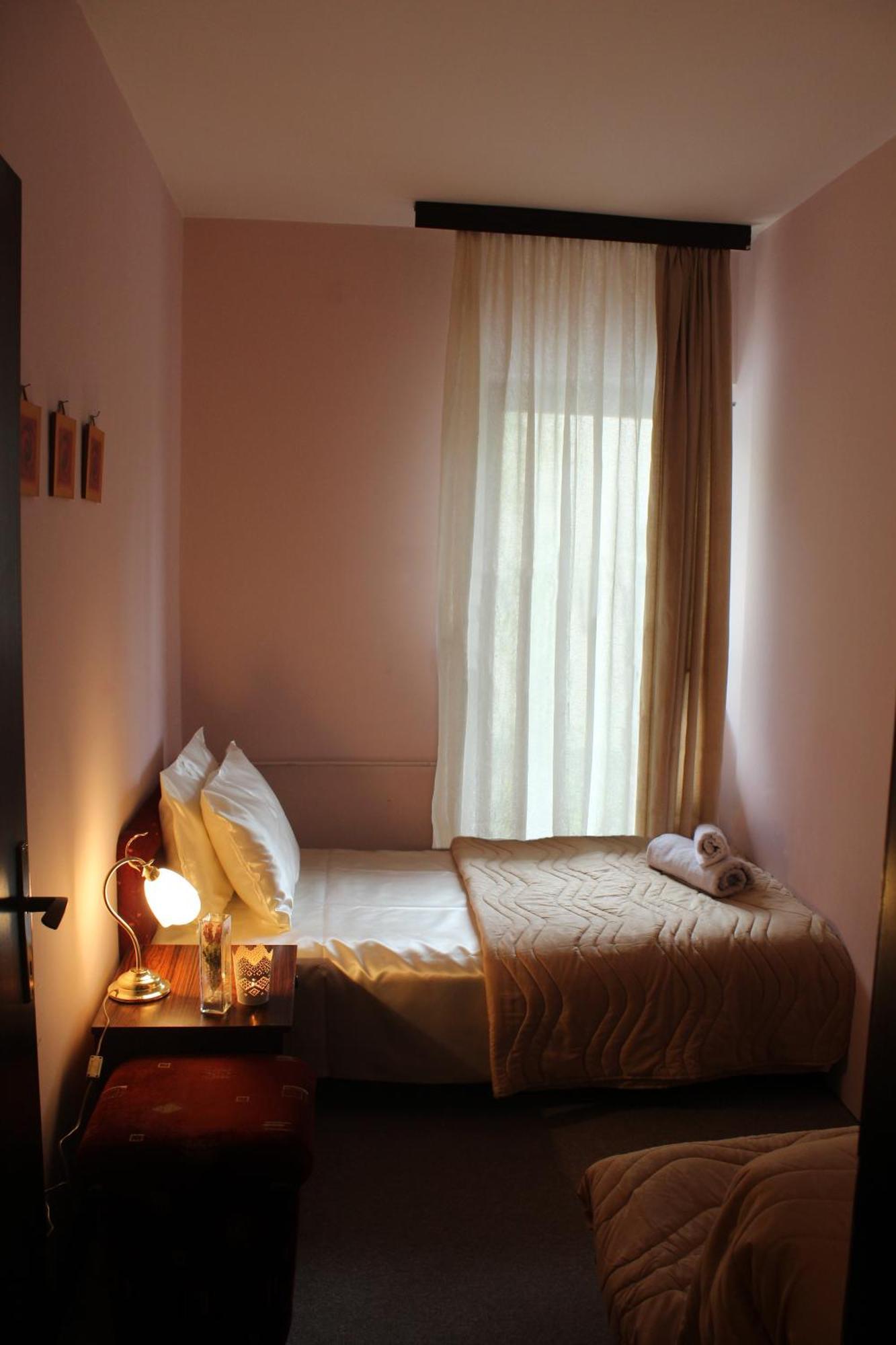 Hotel Danica Vrnjačka Banja Rum bild