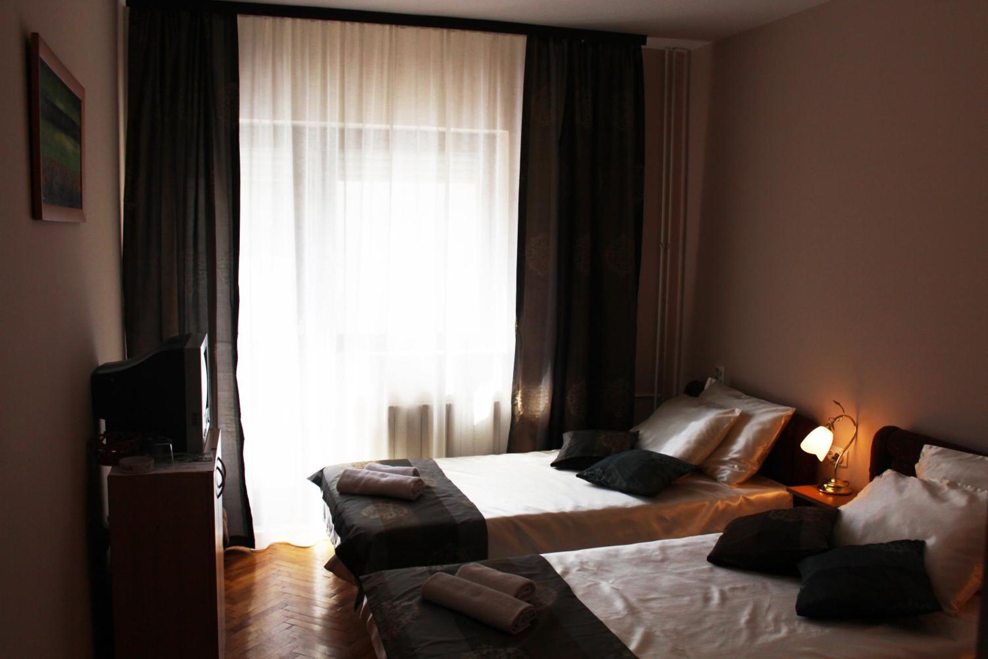 Hotel Danica Vrnjačka Banja Rum bild
