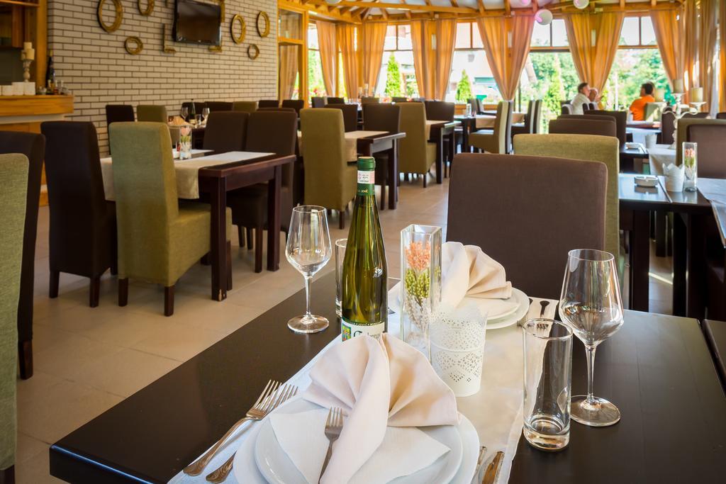 Hotel Danica Vrnjačka Banja Exteriör bild